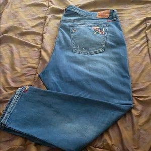 Embroidered Distressed Jeans